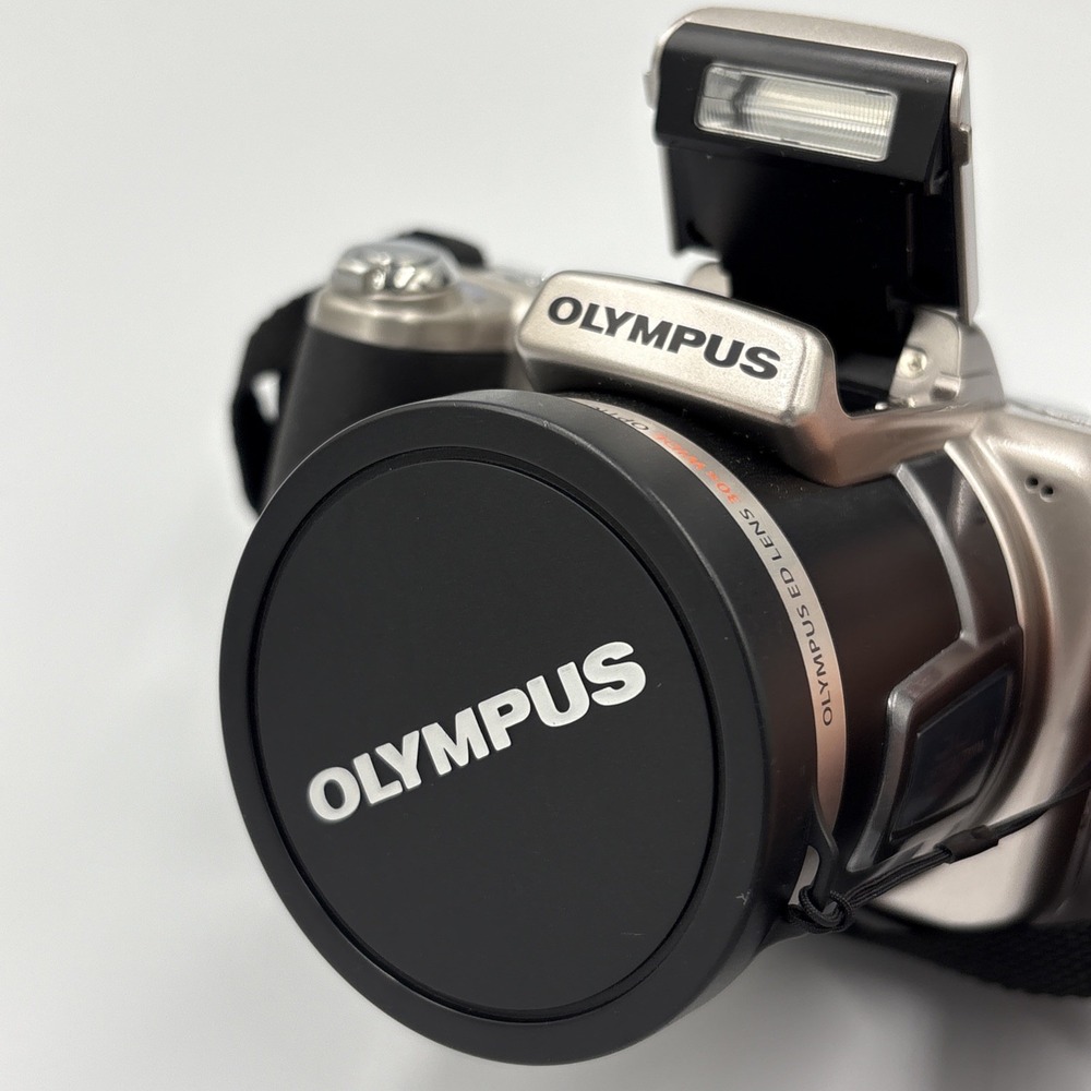 Olympus SP-800UZ 14MP Bridge Digital Camera Silver 30x Zoom + Charger Case Video - Picture 10 of 15
